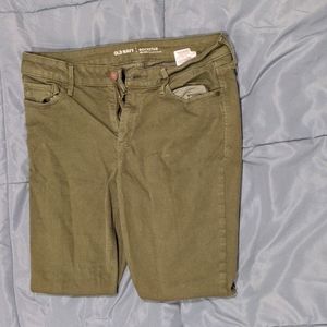 mid-rise pants